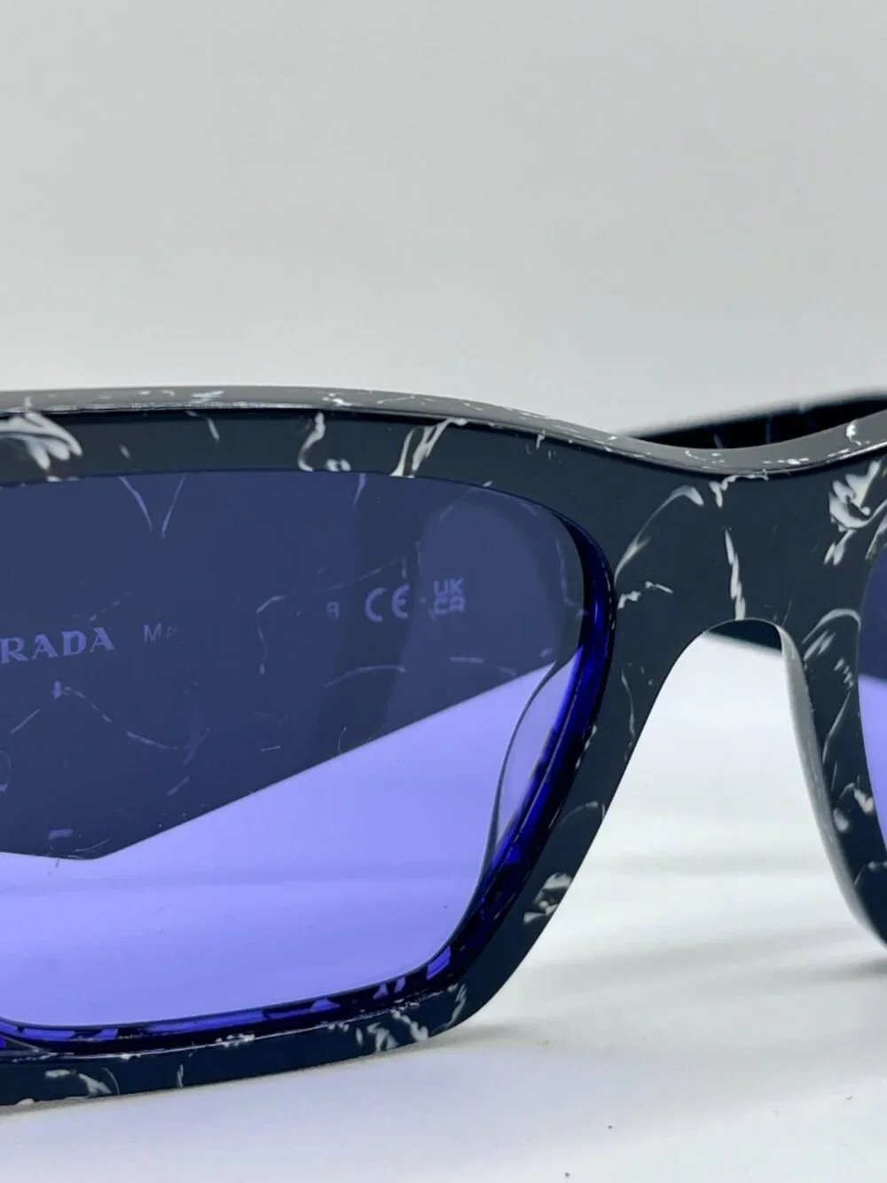 PRADA SPR 08Y Sunglasses Black Marble Violet Lens PR08YS 51-18 145 Authentic
